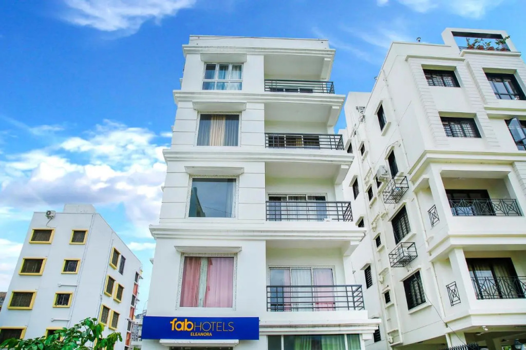 FabHotel Eleanora - New Town