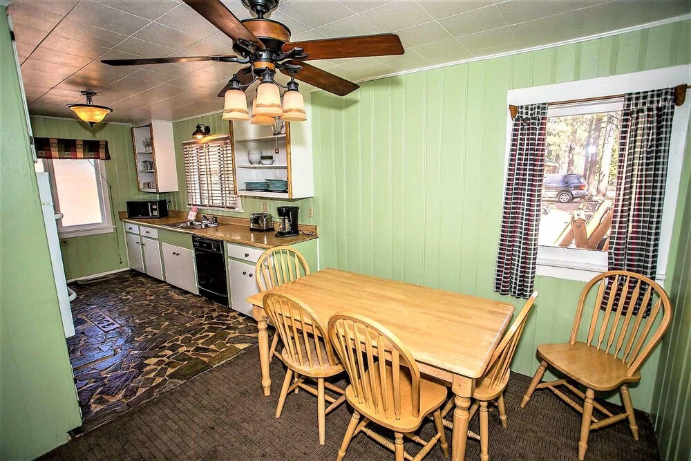Shore Acres Lodge-451 by Big Bear Vacations
