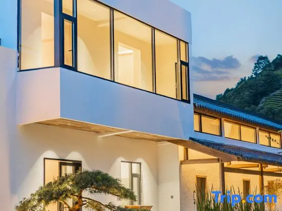 Suburban Core Aesthetic Accommodation