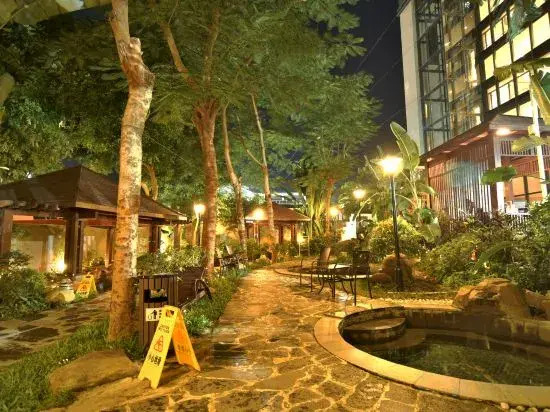 Yuequan Hot Spring Hotel