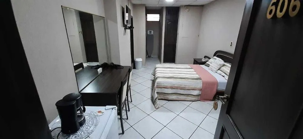 Hotel Sol de Oro