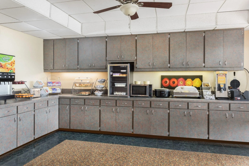 Baymont by Wyndham Fayetteville