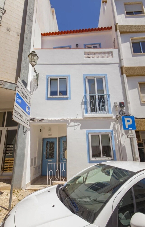 Tamar Apartments