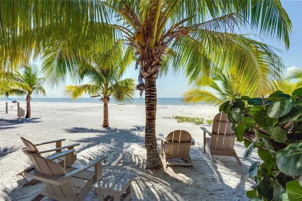 Tropical Bliss - One Bedroom Home