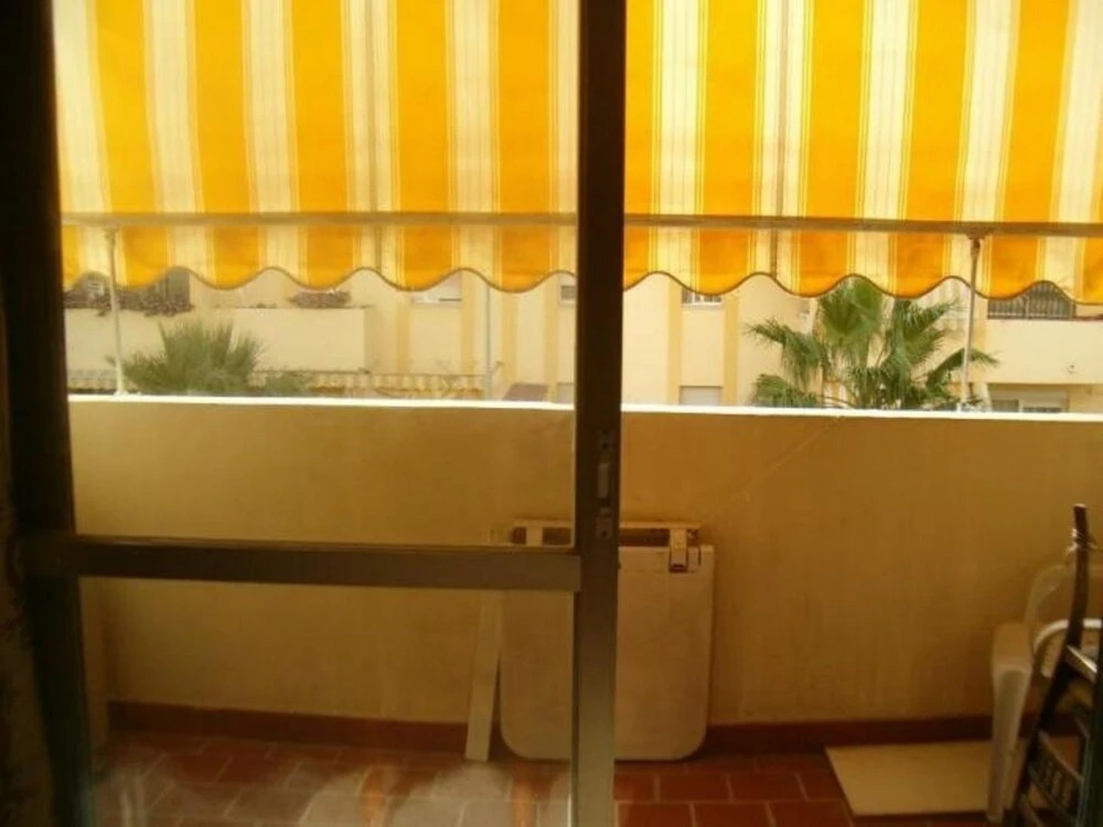 Malaga 100712 4 Bedroom Apartment By Mo Rentals
