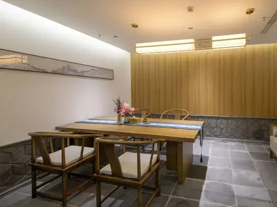 Sihai Yijia Hotel, Hanzhong