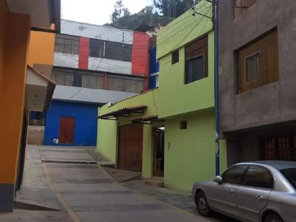 Aventura Hostels
