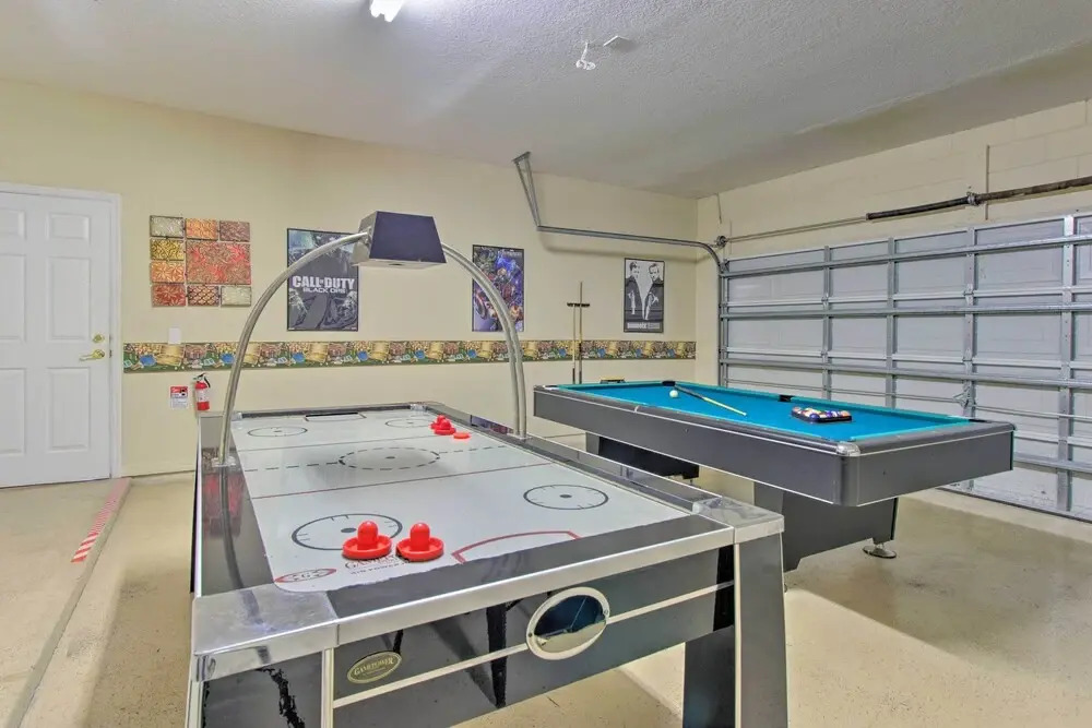 Outdoor Oasis w/ Pool: Davenport Resort Escape!