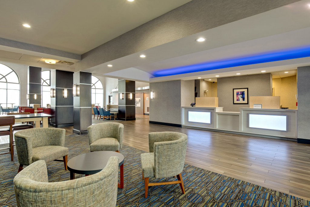 Holiday Inn Express Nashville-Opryland by IHG