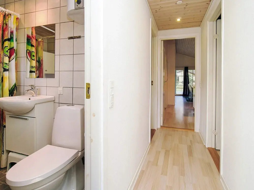 Idyllic Holiday Home in Store Fuglede near Forest