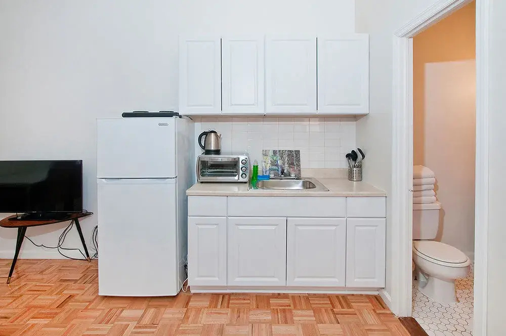 1- 2 Bedroom Apt Midtown East 28 Street