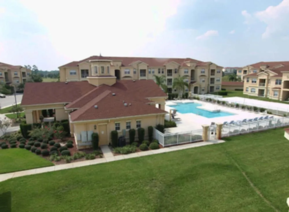 Luxury Poolview Penthouse
