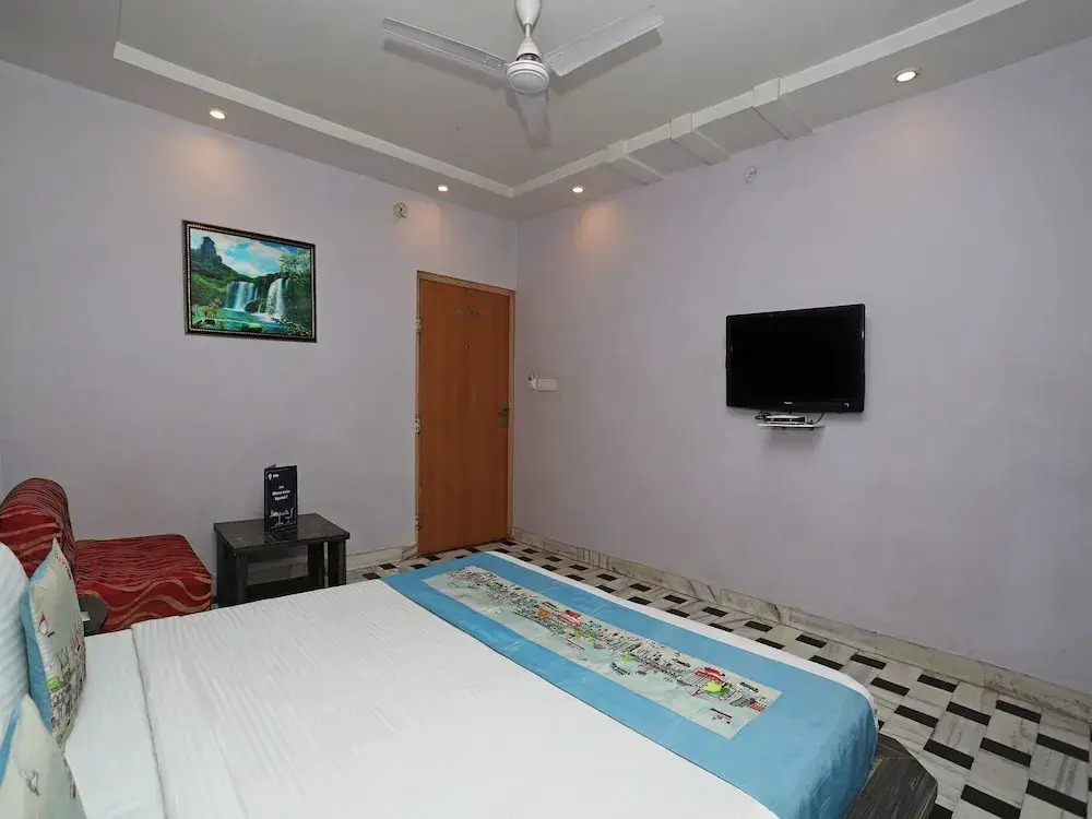 OYO 3950 Hotel Hayat Rabbani