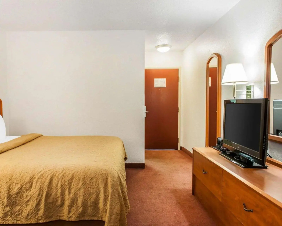 Quality Inn South