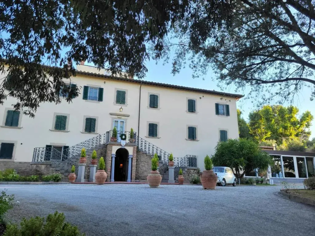 Cortona Resort & Spa