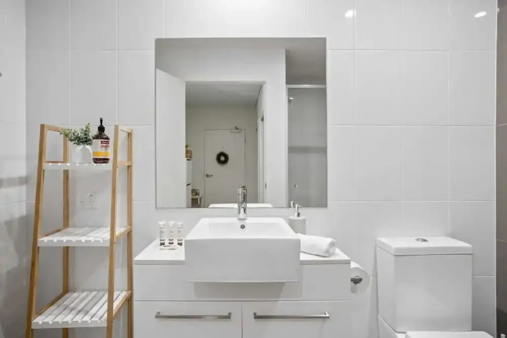Spaciously Bright 1-bed Apartment
