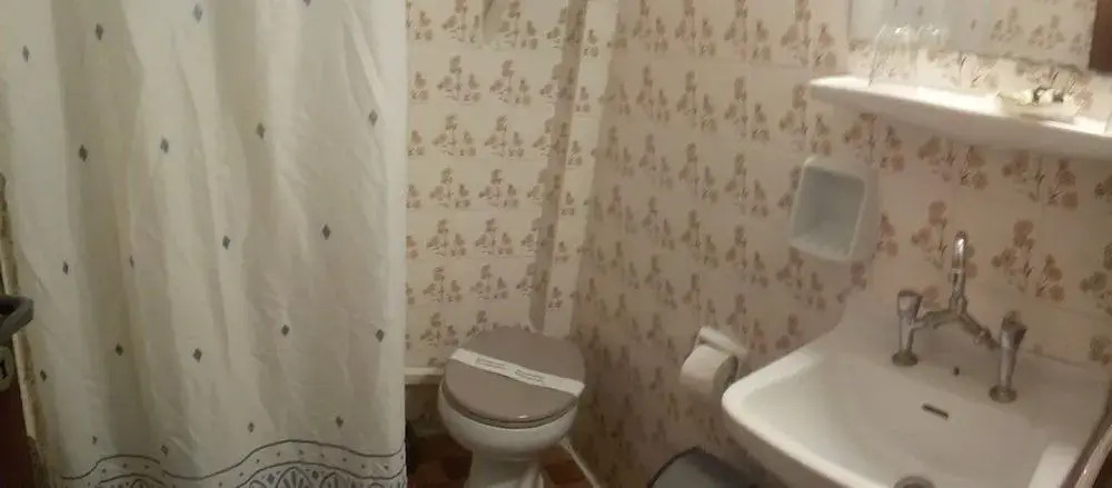 Bissias Guest House