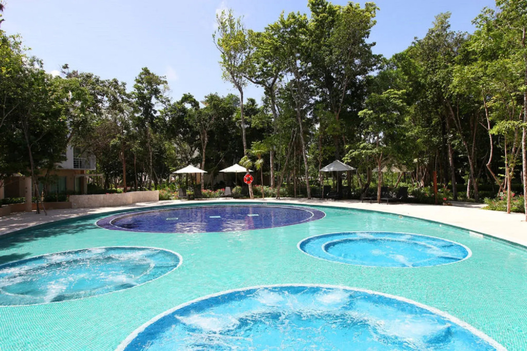 Kiin Luxury Condos Riviera Maya