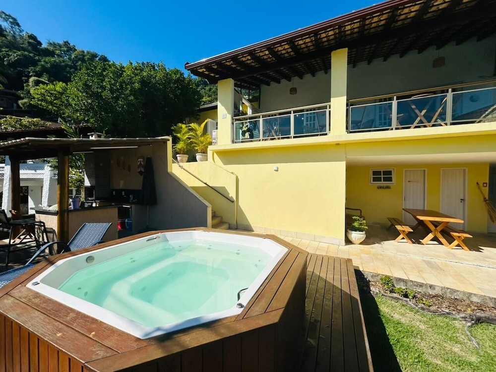 Casa Amarela