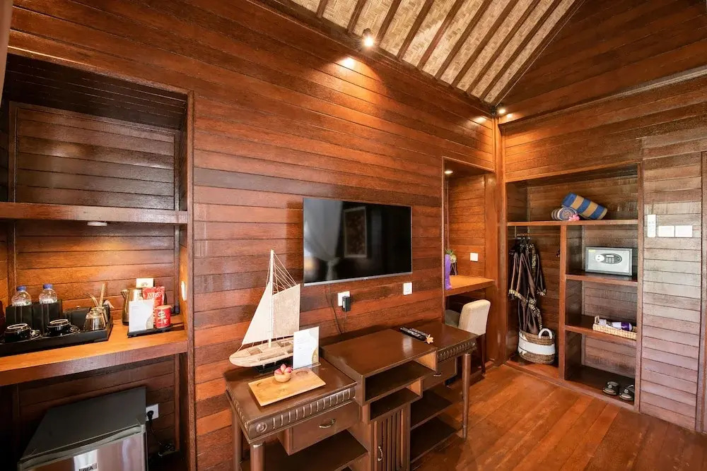 Orleans Lembongan