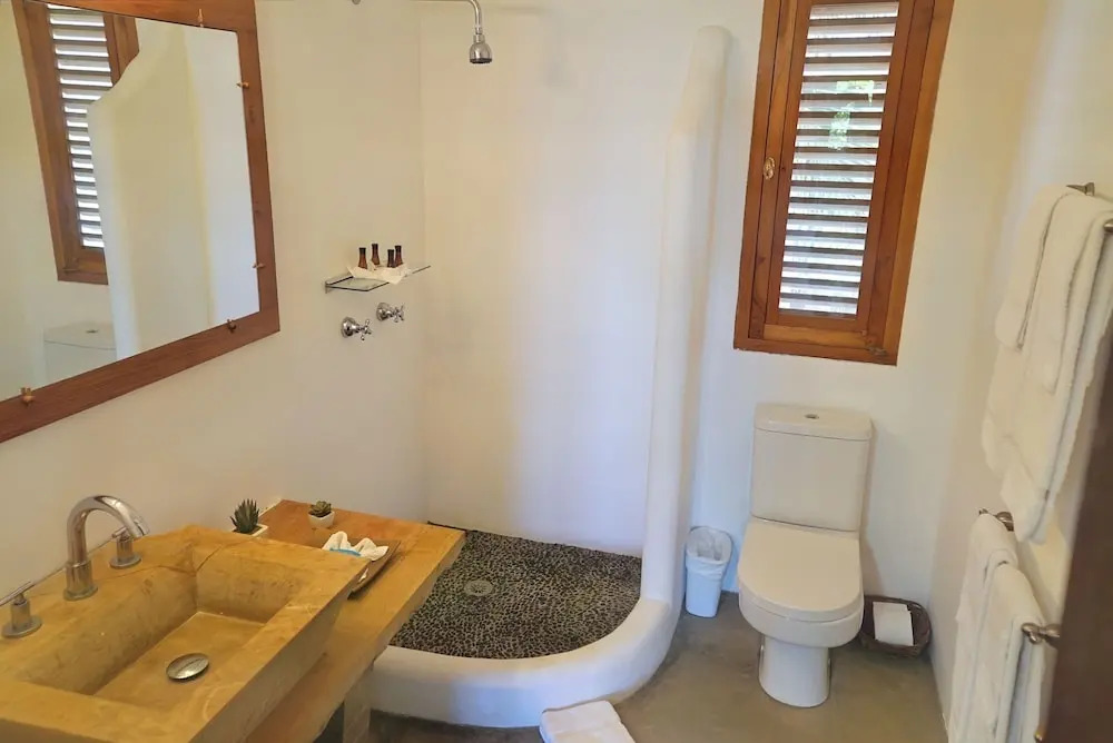 Ocean Properties ApartHotel and Villas