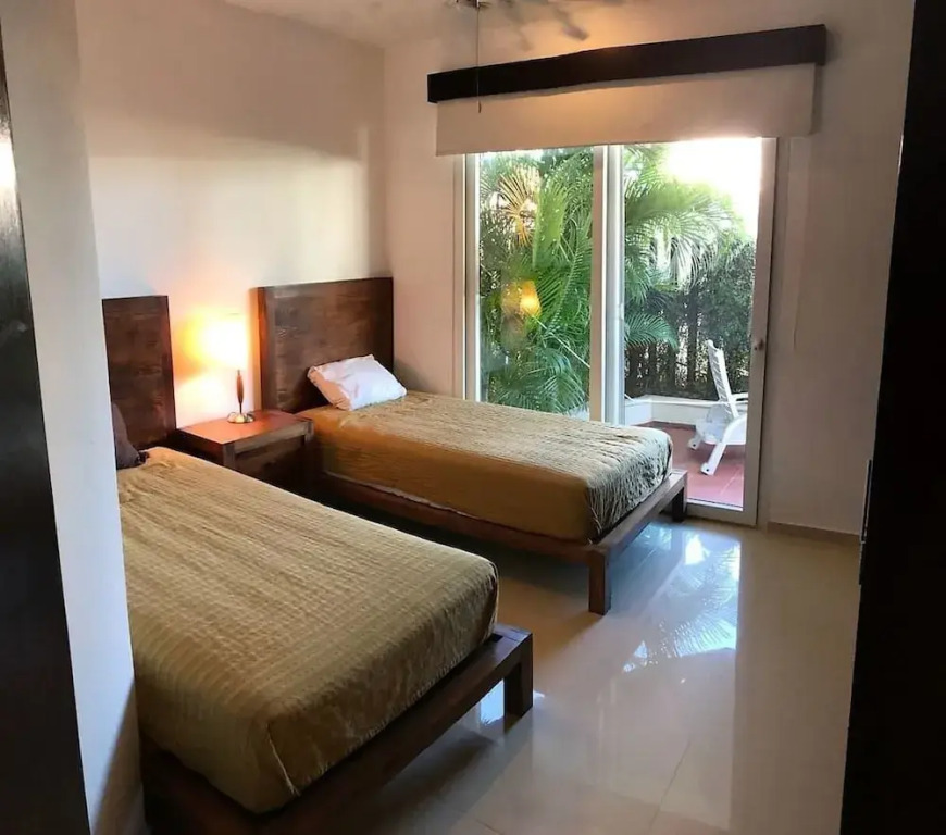 Room 101-1 Amalfi by Xlieva Close to 5th Avenue