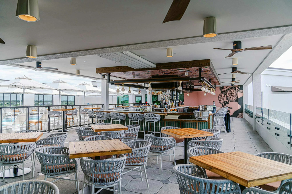 The Perry Hotel Naples