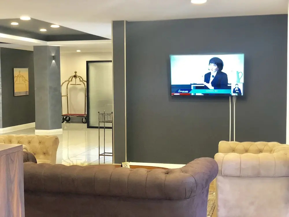 Tbili Hotel
