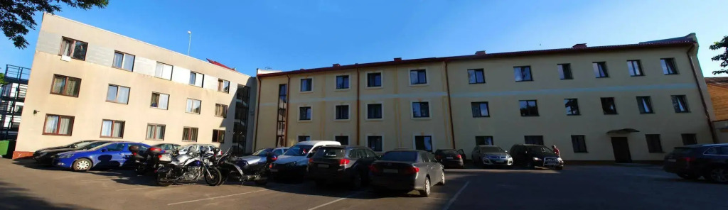 Hotel BEST with FREE PARKING
