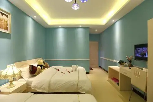 Haijiao Honglou Inn