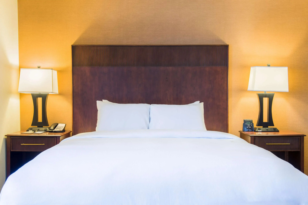 DoubleTree by Hilton Philadelphia Airport