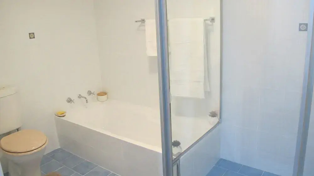 Sleek apartment Unit 87