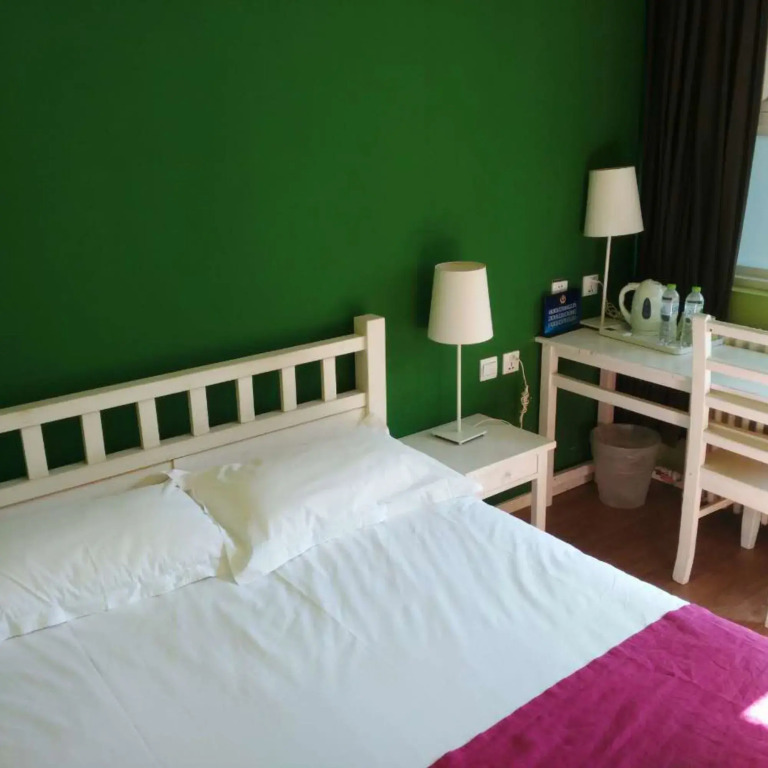 Peking Yard Siheyuan Boutique Hotel &Garden&Terrace&Lama Temple&hutong&Houhai&Tiananmen&Bistro