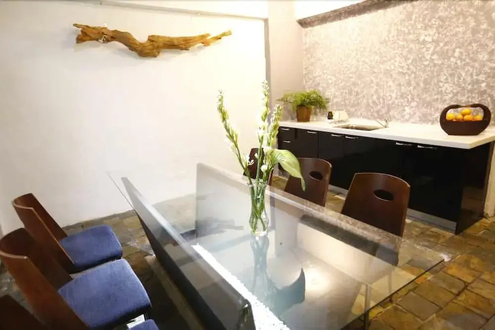 Howcome spots homestay
