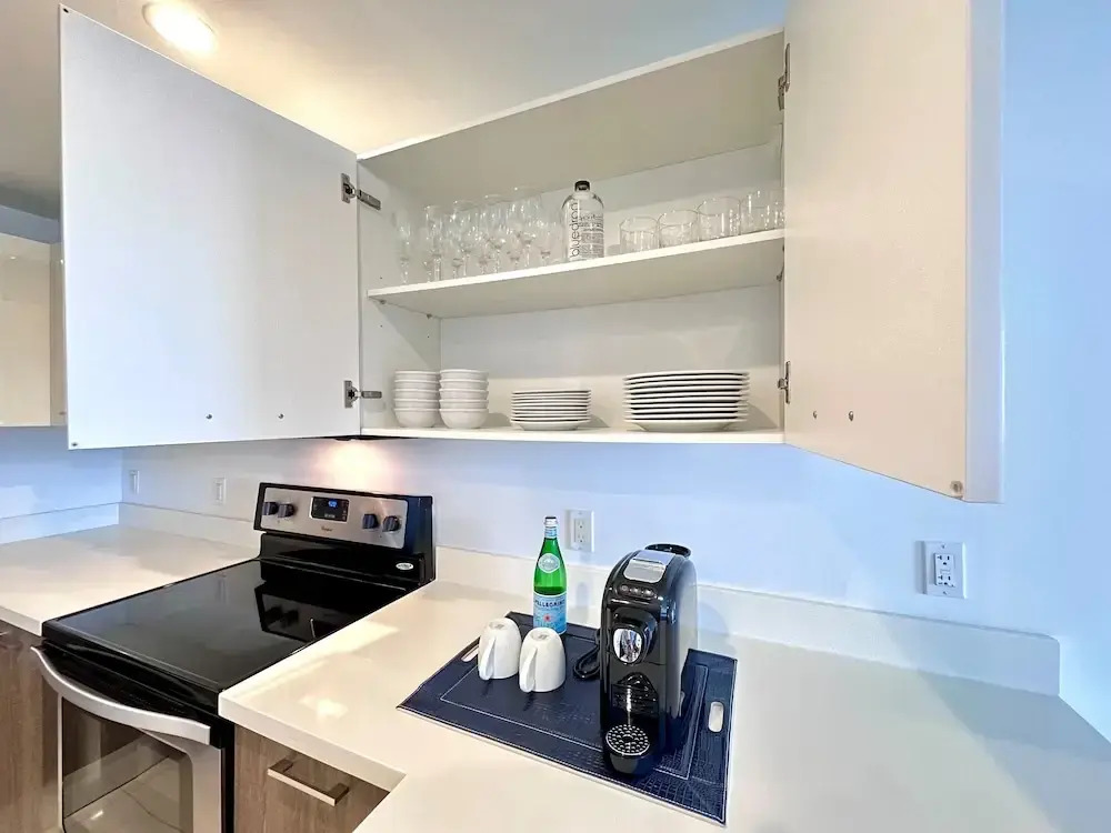 Bay Breeze Premium Apartments by Eskape Collection