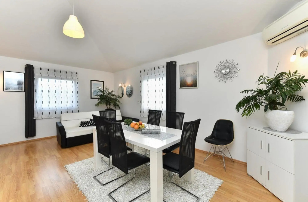 House Kacana 2163