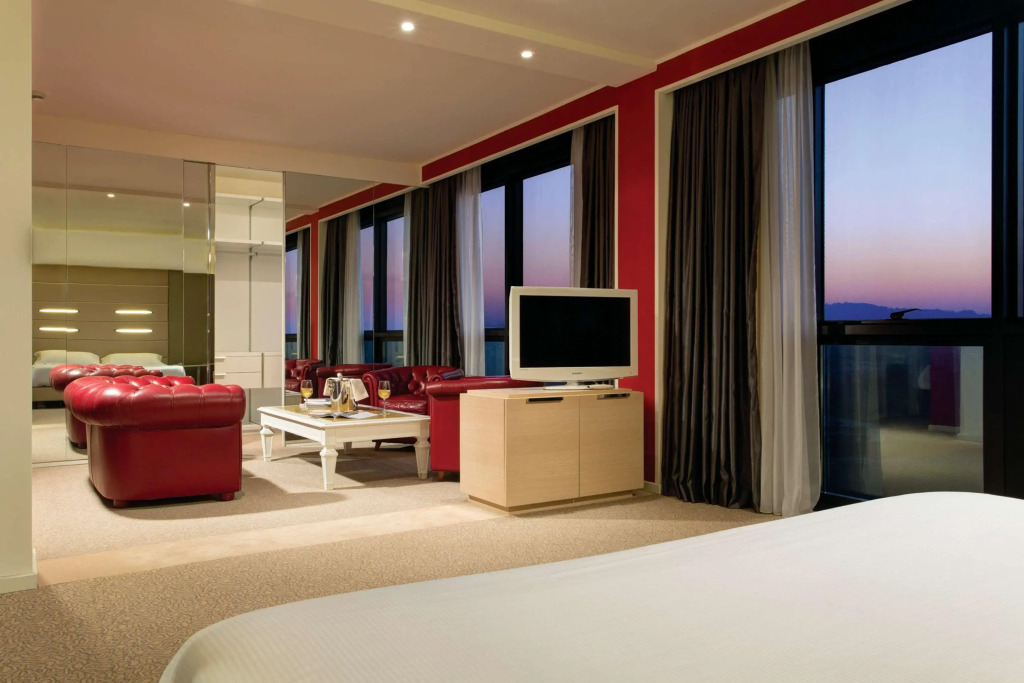 Отель Best Western Plus Tower Hotel Bologna