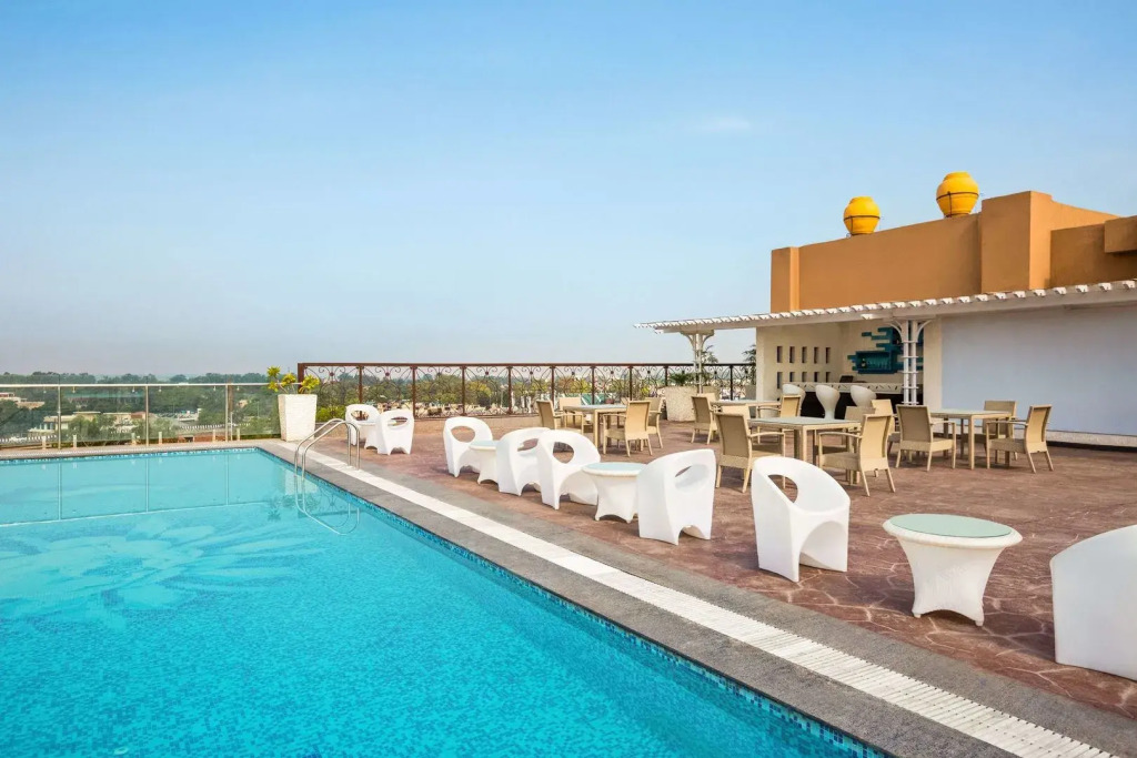 Vivanta Jammu City Centre