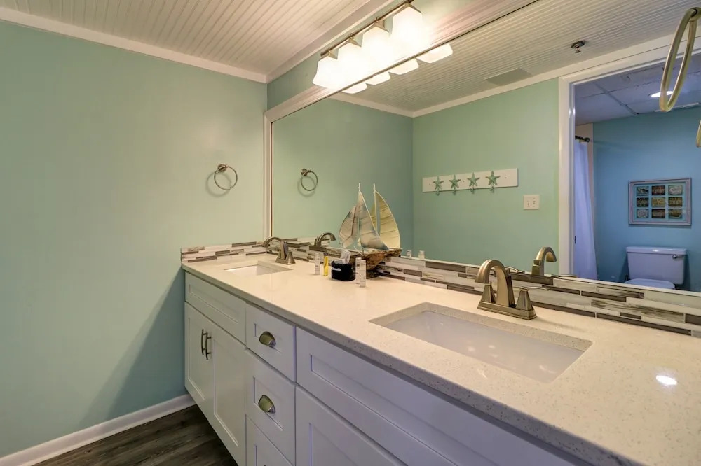 The Perfect Escape! Long Beach Resort-8th Floor-Gulf Front with AMAZING views