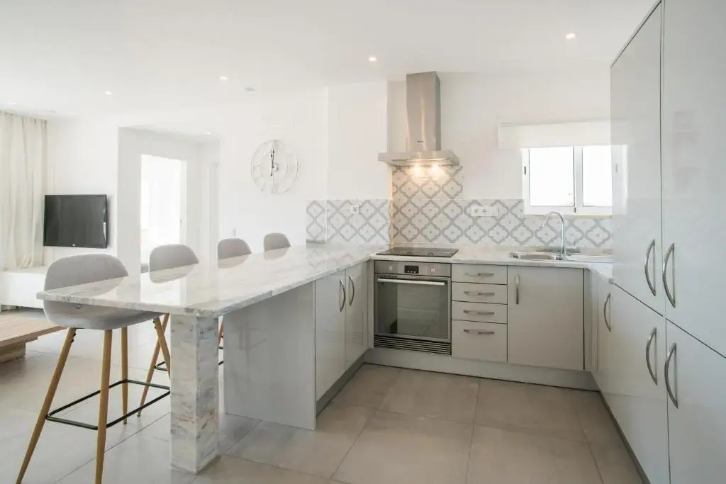 Central Two bedroom Apartment Praia Da Luz.