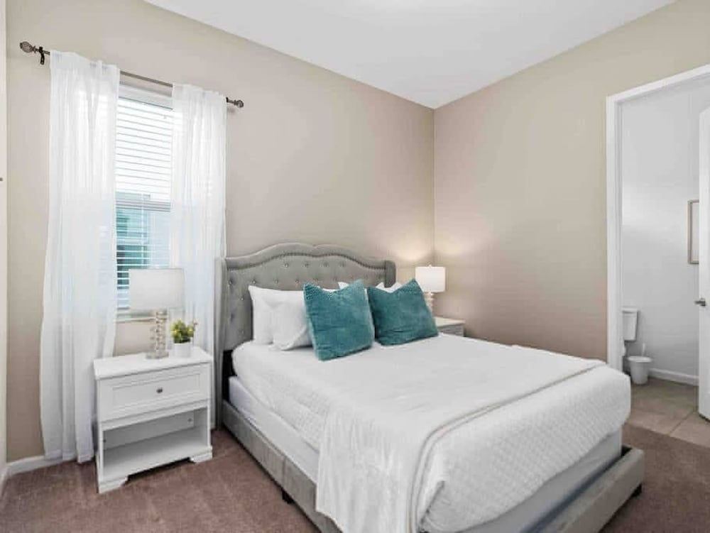 Super Giant - 12bd 12bas - Sleep 38 Near Disney