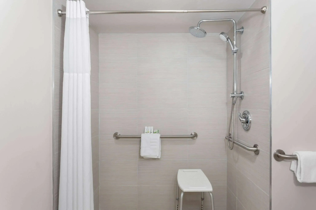 Travelodge by Wyndham Orlando Lake Buena Vista South