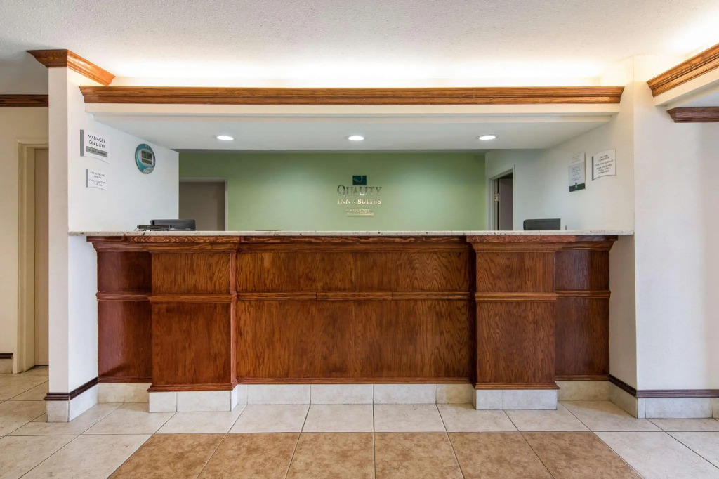 Quality Inn & Suites Clayton, NM