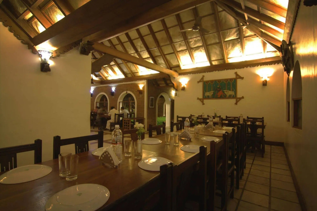 Hotel Ambadi