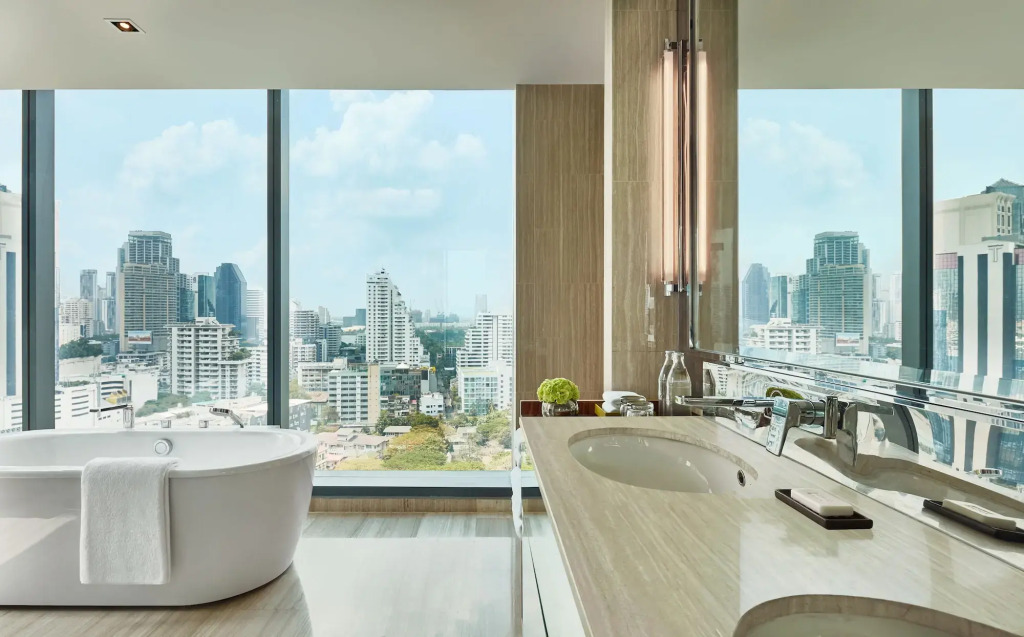 Hyatt Regency Bangkok Sukhumvit