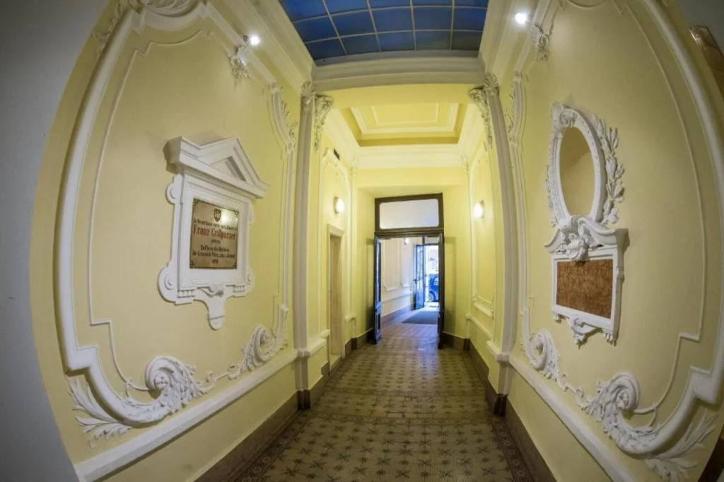 City Pension Stephansplatz I Self Check In I AC in all rooms