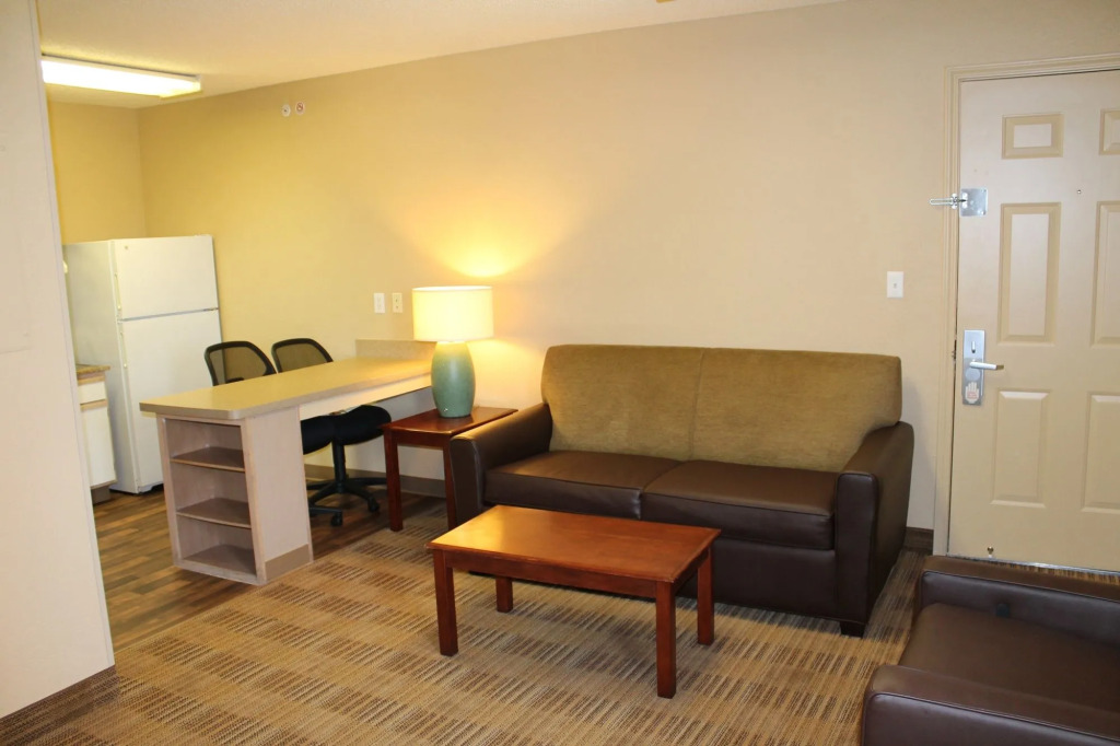 Extended Stay America Select Suites - Houston - Sugar Land