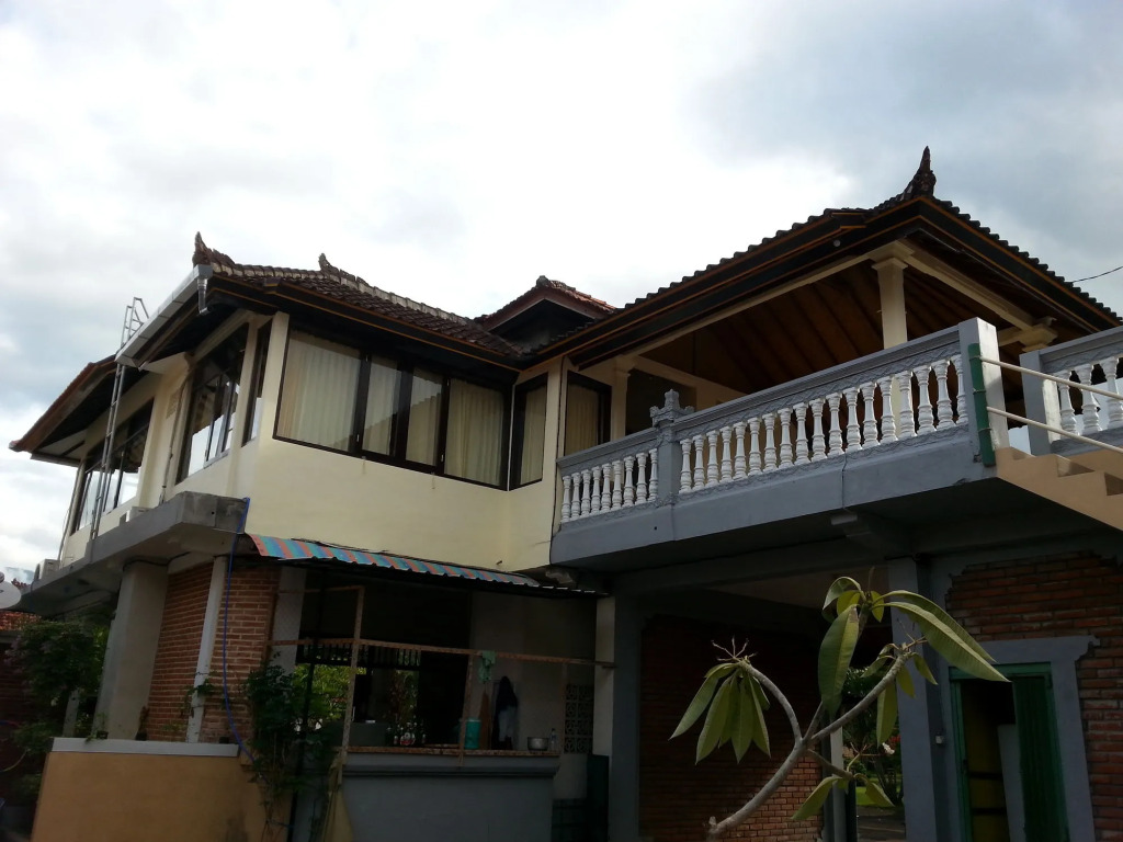 Puri Mandhara Lovina