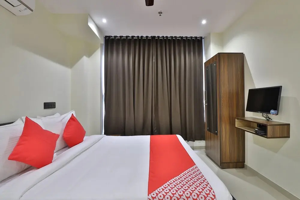 Vivanna by OYO Rooms