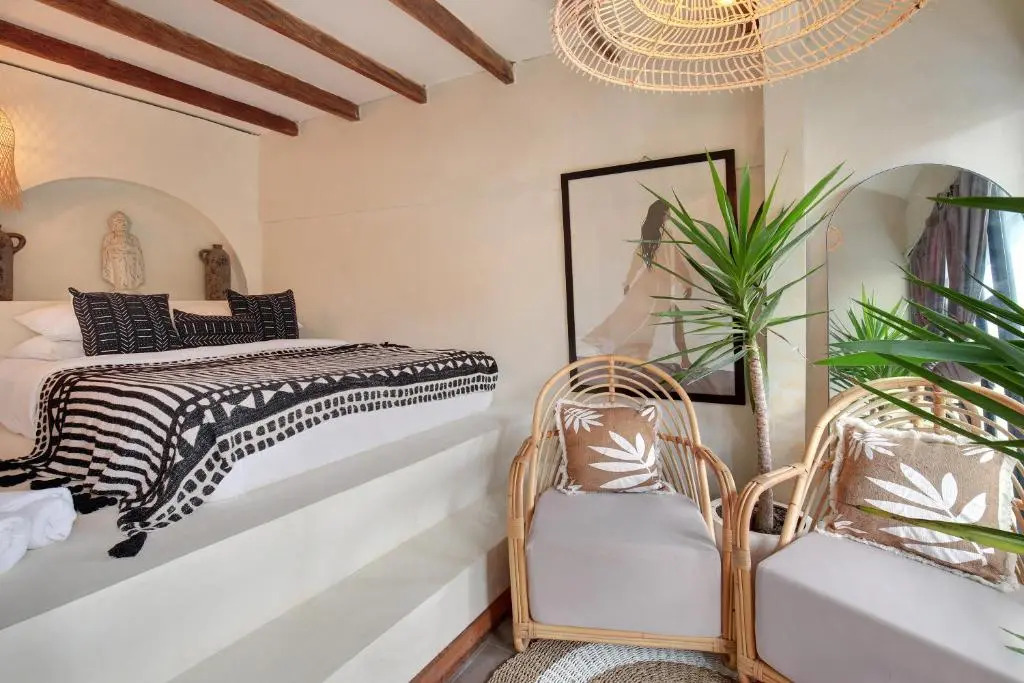 Loft Style Private Bungalow Seminyak 1 bedroom